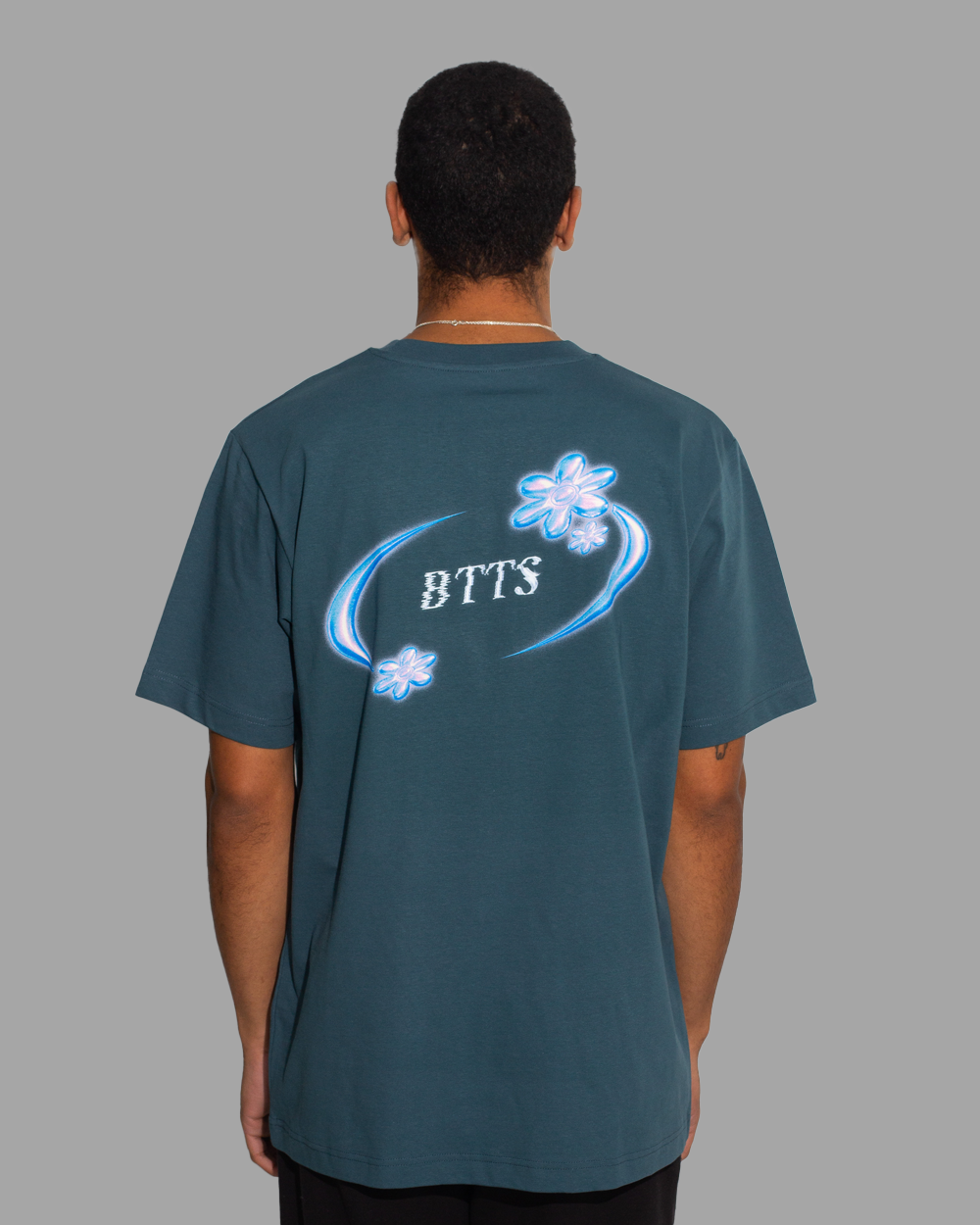 2000 Flowers T-Shirt T-Shirt - Back To The Streets